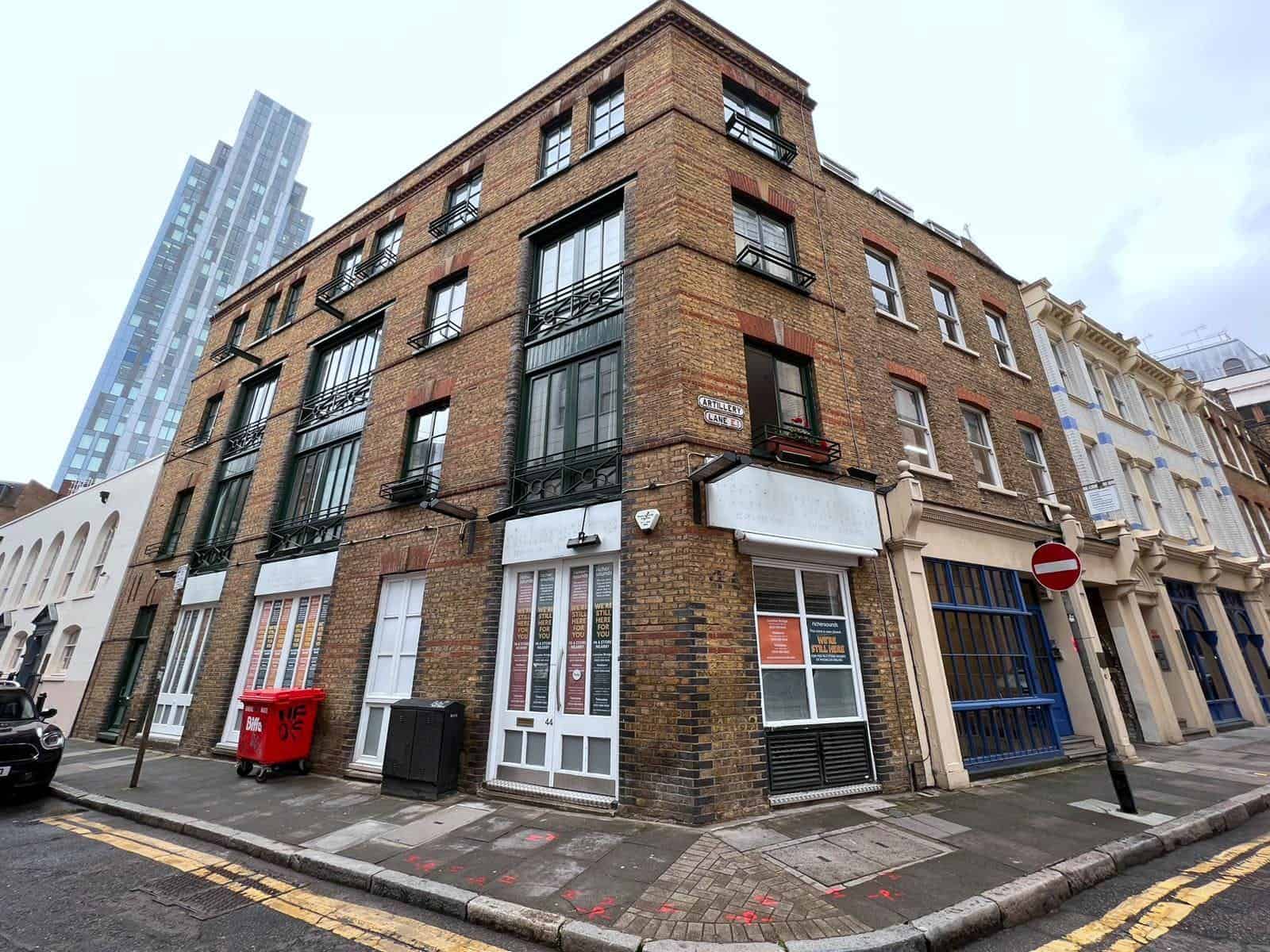 44 Artillery Lane, London, E1 7LS Spitalfields Tarn & Tarn
