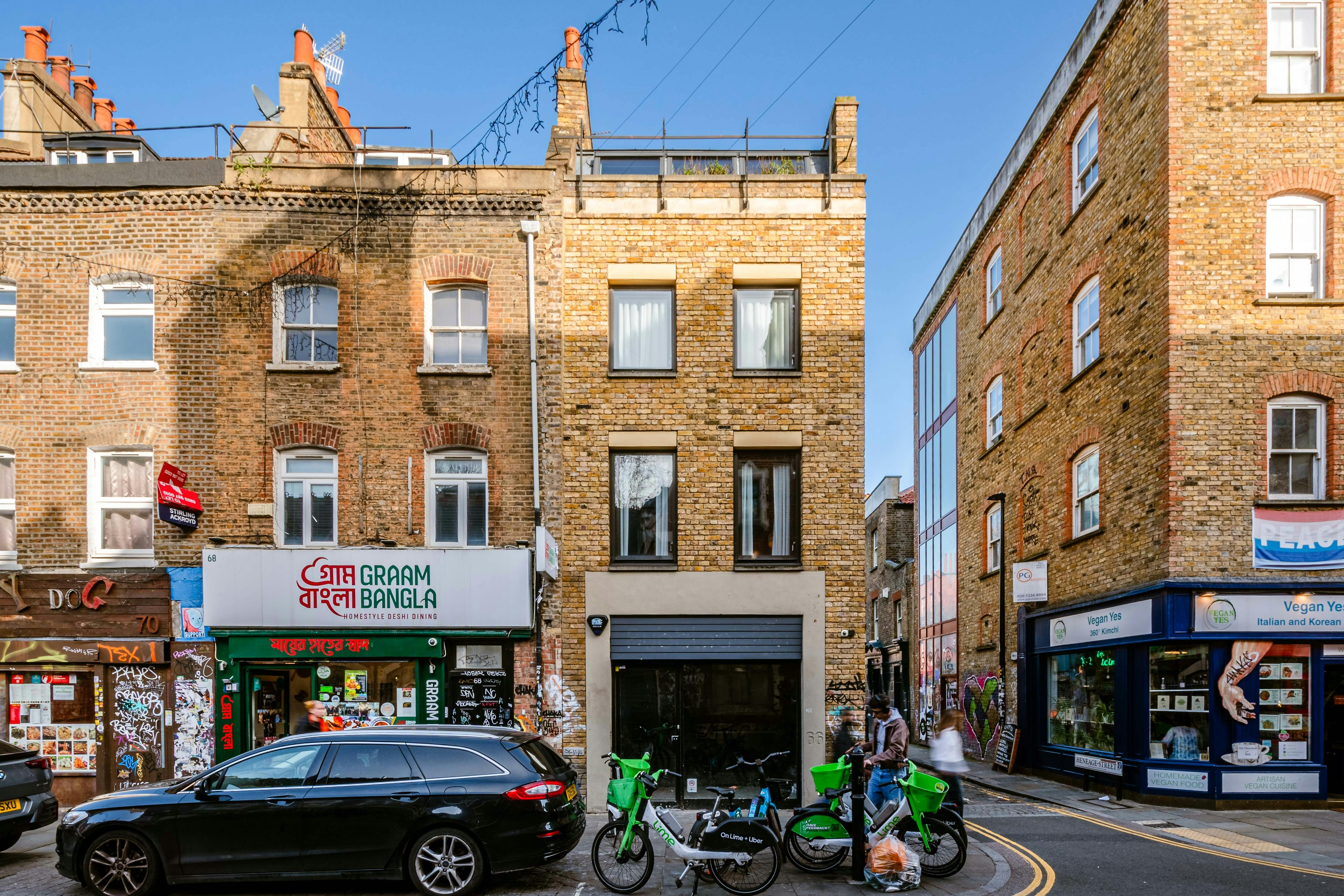66 Brick Lane, London, E1 6RL Spitalfields - Tarn & Tarn